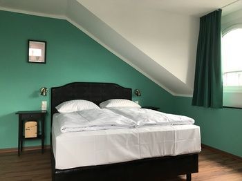 Smarthotel Mystique Self Check-In Бад-Гомбург-фор-дер-Гее Екстер'єр фото